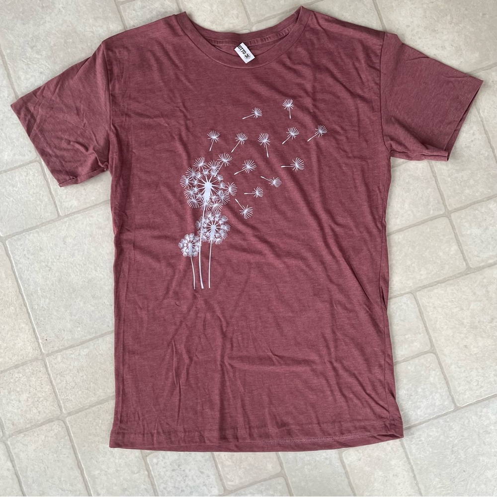 NWOT Mauve Dandelion T-Shirt